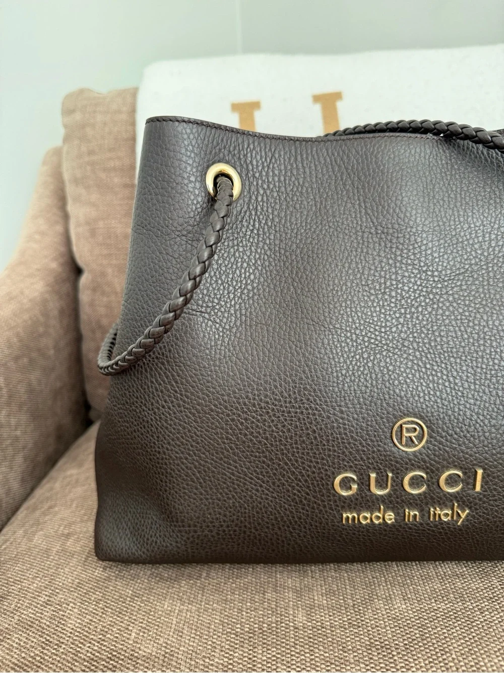 Authentic Gucci Gifford tote bag brown leather gold hardware medium